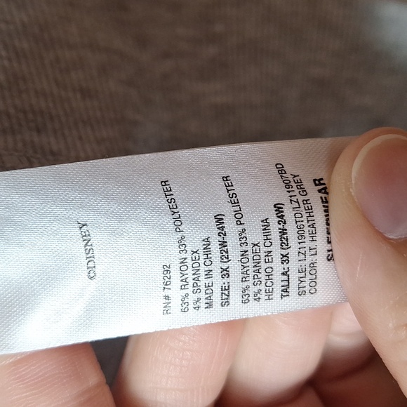 NWT Disney Mickey Mouse 2 Piece Set - Picture 7 of 8